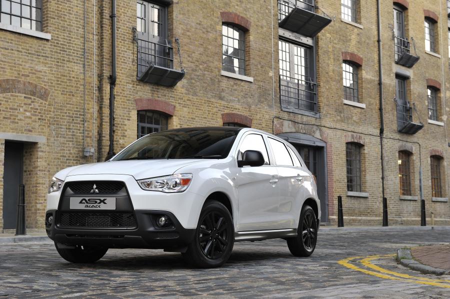  Mitsubishi ASX Black 2011 года  (UK) (фото 61 из 109)